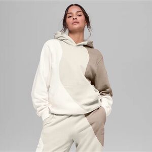 ALO Yoga Make Waves Hoodie